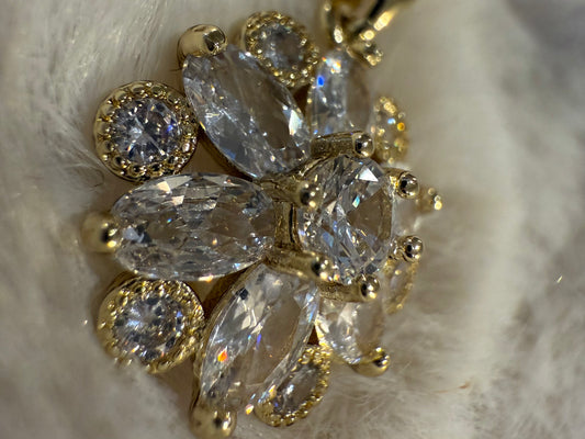 Cadena con Rosa de Circones 24 K
